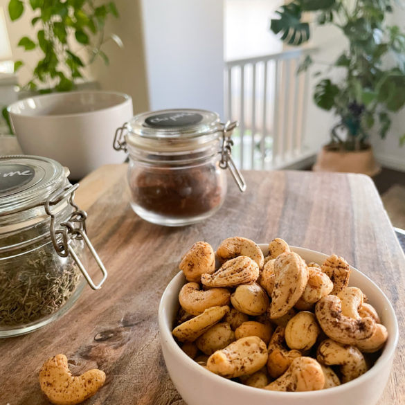 roasted cashews