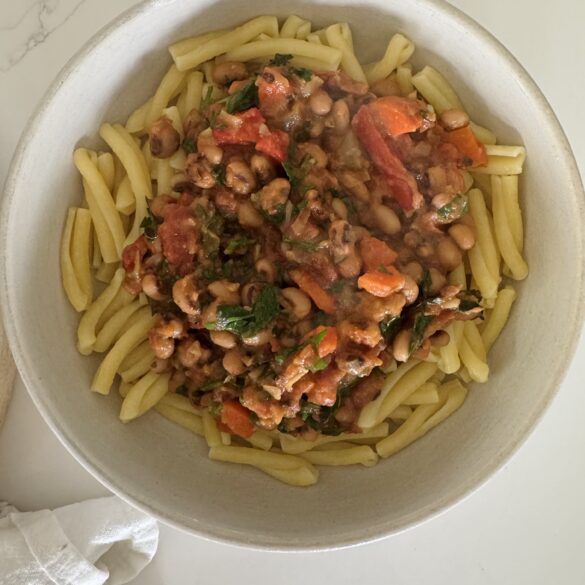 black-eyed peas pasta sauce